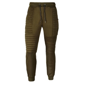 Trajes de chándal estampados de dos piezas personalizados para hombre Trajes de chándal elegantes con cremallera para gimnasio y deportes de invierno disponibles en tamaño XL - Product Image 4