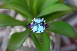 แหวนเงินทำมือ925ดีไซน์ทันสมัยพร้อมพลอยบุษราคัมสีฟ้าการรับรอง IGI สำหรับงานปาร์ตี้ขายส่งราคา - Product Image 2