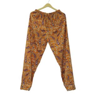 ชุดนอนผ้าไหมซาตินยืดหยุ่น ระบายอากาศ แห้งเร็ว สำหรับผู้หญิง ยอดนิยม เหมาะสำหรับฤดูใบไม้ผลิและฤดูร้อน - Product Image 5