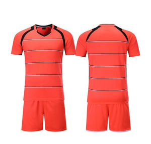 Uniforme de Fútbol Personalizado para Hombre al por Mayor, Sublimación Completa, Precio Económico, Transpirable, de Secado Rápido, Cómodo y de Gran Venta - Product Image 4