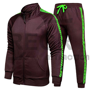 Wholesale OEM Fitted Sweatsuit Tracksuit Zipper Hoodies Jogging Men Jogger <b>Track</b> <b>Suit</b> - Product Image 2