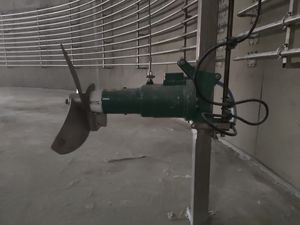 Nueva máquina mezcladora de fertilizantes de alta calidad, mezclador de tipo Vertical, 15KW, 1000 Dv/min, 24 amperios, Motor de 2 o 3 alas hecho en Turquía - Product Image 5