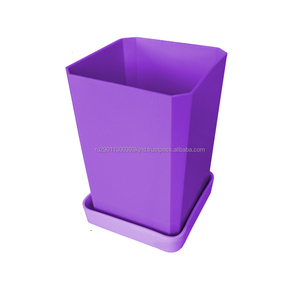 Good quality plastic pot set for plants and seedlings 6x0.75 liter pots Purple color  wholesale prices  plant pots