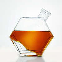 Produsen Botol Kaca Berkualitas di Cina, Botol Kaca Super Flint Bentuk Heksagonal Unik 700ml untuk Minuman Keras