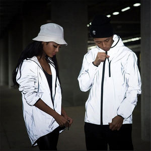 De manga larga chaqueta reflectante de las mujeres de los hombres chaqueta impermeable costuras selladas con capucha hip-hop calle desgaste de noche brillante cremallera abrigos - Product Image 3