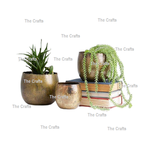 Ensemble de trois jardinières de différentes tailles en aluminium couleur or jardinière de pot de fleur avec une qualité exclusive - Product Image 1