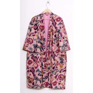 100% coton indien Floral Jaipuri imprimé Kantha point Robe à la main Kimono pour femmes taille libre maillot de bain vêtements de nuit - Product Image 3