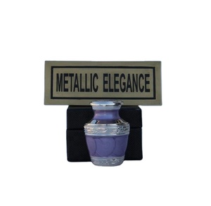 Vente chaude de haute qualité fabriqué à la main prêt à expédier des souvenirs de crémation en laiton pour les restes humains Mini urne pour les cendres - Product Image 1