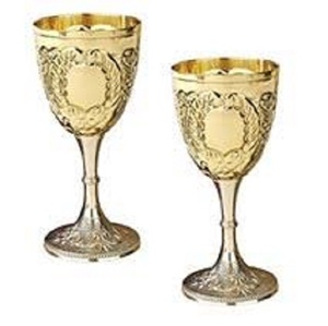 Gobelet à vin artistique en laiton, fait main, gravé, style vintage, coupe en métal, verre à boire de style antique, vaisselle décorative pour bar, mariage - Product Image 1