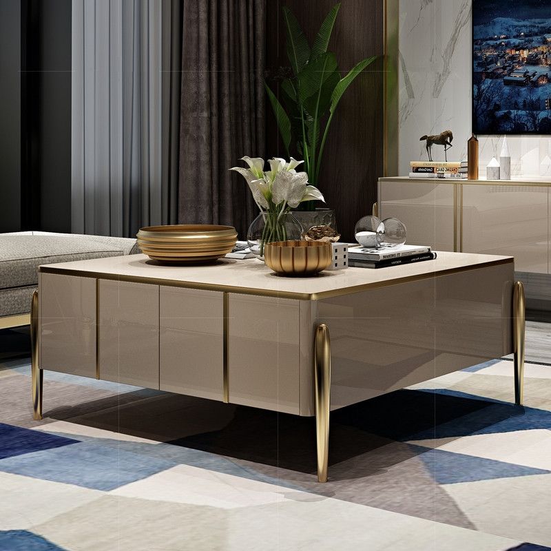 Piernas de acero inoxidable cromado