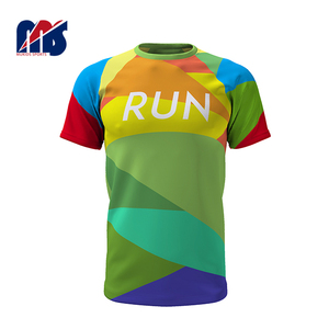 Maillot de football personnalisé pour hommes, coupe ajustée, séchage rapide, uniforme de football en polyester 100% avec design rétro, sublimation personnalisée en polyester - Product Image 3