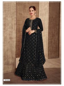 Hermoso Drashti Azul Oscuro Satén Churidar Salwar Kameez - Product Image 4