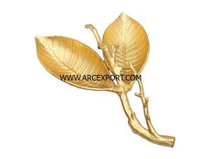 Bol décoratif pour la maison fait à la main en métal doré antique et avec design de feuille décoration bols de service pour accessoires de cuisine - Product Image 6