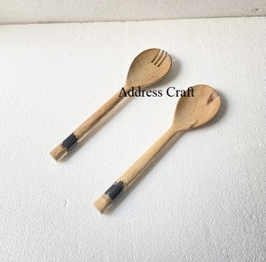 Juego de servidor de ensalada de madera de mango Natural de Material ecológico, herramientas de servicio impresas con logotipo personalizado para eventos de Navidad, vajilla, uso de cubiertos - Product Image 2