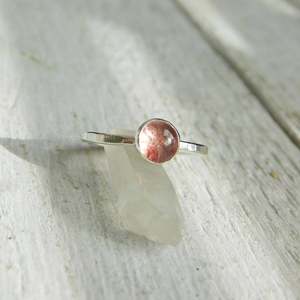 92.5 argent Sterling naturel fraise Quartz lisse forme ronde pierre précieuse belle bague à la main femmes bijoux - Product Image 4