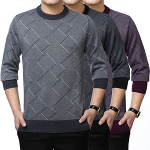 Pull-over personnalisé en laine/cachemire pour hommes, col rond, cardigan en tricot chaud pour l'hiver - Product Image 4