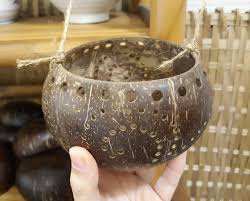 Artisanat vietnamien, porte-bougie en coquille de noix de coco / lanterne en coquille de noix de coco - Product Image 3