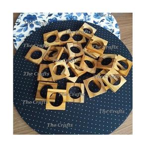 Ensemble de 5 ronds de serviette en bois pour décoration de table de fête et de dîner à un prix acceptable - Product Image 4