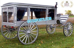 Victoria White Funeral Horse Carriage Antiguo White Funeral Horse Drawn Carriage Estilo abierto White Funeral Horse Carriage - Product Image 3