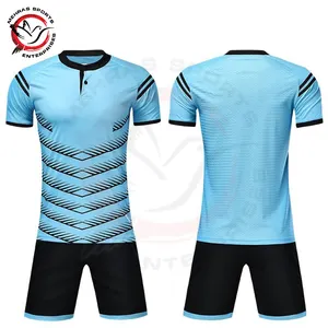 新品牌俱乐部球队足球球衣制服运动服定制球队名称和号码