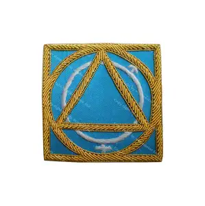 カスタム織り三角形刺繍パッチ/バッジ/エンブレムロゴ