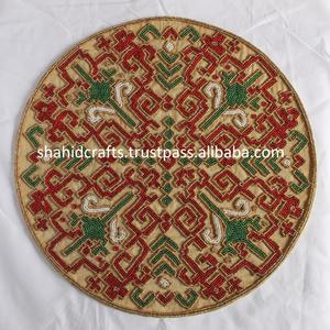 Handmade Modern White Plastic Round <b>Beaded</b> <b>Placemat</b> - Product Image 4