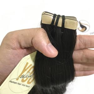 Venta al por mayor 20 pulgadas 2 gram/unid cinta de extensión de pelo ondulado virginal de la cutícula del pelo humano de Remy cinta en extensiones de cabello humano - Product Image 1