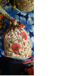 Sacs à cordon brodés, coloré et vives, sur mesure, convient aux marques de mode et les créateurs de robes de mariée - Product Image 1