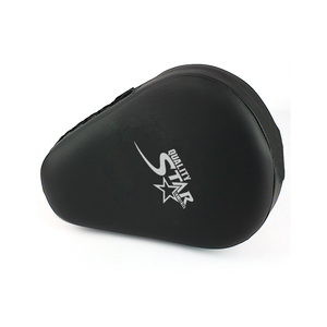 Coussinets de mise au point en cuir teint à la main, couleur noire, Pakistan irrégulier, vente en gros, entraînement de boxe et de poinçonnage, vente en gros - Product Image 6