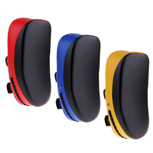 MMA Kick Boxing Pads, pas cher, bouclier de frappe incurvé, sac de frappe Focus Arm Muay Thai company - Product Image 1