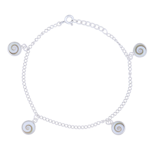 Pulsera de plata con conchas de ojo de mar, colgante - Product Image 1