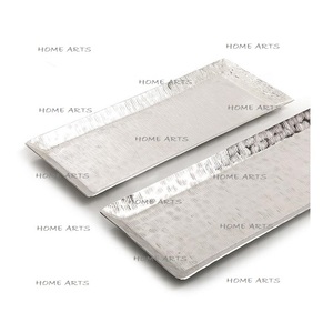 Juego de Bandejas para Servir Alimentos de Aluminio de Diseño Simple, Dos Tamaños Diferentes, Bandeja para Servir Frutas para Uso en la Cocina - Product Image 2