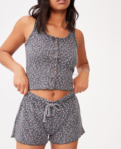 Top Corto sin Mangas de Algodón Premium para Mujer, Etiqueta Privada, Corte Regular, Verano, Etiquetas Tejidas Personalizadas de Fábrica - Product Image 4