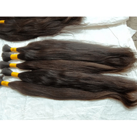 Vente en gros de cheveux bruts vierges non transformés, extension de cheveux humains 100% paquets de cheveux alignés sur les cuticules du temple indien vierge en vrac