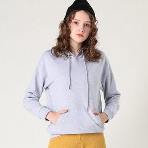 Personaliza camisetas de manga larga para mujer, sudaderas con capucha de talla grande con contraste de color estilo High Street para mujer, sudadera con capucha con estampado completo a la moda. - Product Image 6