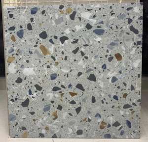 กระเบื้องปูพื้นลายเทอร์ราซโซ่ ผิวขัดเงา หนา 9 มม. คุณสมบัติทนไฟ ดีไซน์โมเดิร์นคลาสสิก ป้องกันแบคทีเรีย กันลื่น - Product Image 4