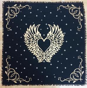 Tarot propagation 24 pouces coton autel tissu coeur ailes d'ange imprimer noir or carré fait à la main décor à la maison par les expéditeurs indiens - Product Image 4