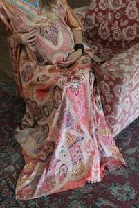 ชุดปาร์ตี้สำหรับผู้หญิงชุดเดรสคาฟตันคอวีพิมพ์ลายผ้าไหมดิจิทัลสำหรับปาร์ตี้สระน้ำชุดเดรสคาฟตันสไตล์ตะวันตก - Product Image 4