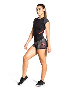 Camiseta feminina compressão, camiseta fitness baselayer, exercício e corrida de manga curta, design mais recente t