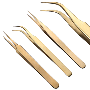 Pinzas para pestañas doradas, 12 cm - Product Image 1