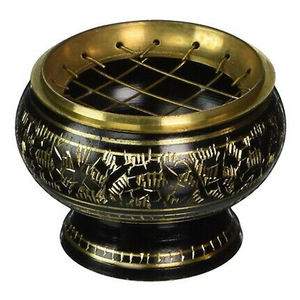 Encensoir en laiton massif anti-quattro, fabriqué en inde - Product Image 1