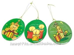 Vente en gros à bon prix Pendentif série ronde en acier délicat 50*56mm imprimé avec motifs Ornement de Noël pour cadeau de Noël - Product Image 3