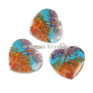 Pendentif en cristal de Rozrin en forme de cœur sculpté pour le Feng Shui et le Reiki, décoration intérieure et cadeaux de mariage - Product Image 1