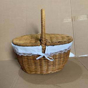 Cesta de mimbre tejida para almacenamiento de alimentos o frutas - Product Image 3