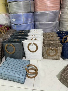 Bolso de Mano de Ratán Tejido con Estampado Geométrico, Correa Única y Cierre de Solapa, para Uso Diario Informal - Product Image 2