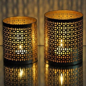 Antique Metal <b>Lantern</b> Best Quality <b>Candle</b> <b>Holder</b> Black Powder Coating New Design Floor <b>Candle</b> Vessel High Finished <b>Candle</b> Mold - Product Image 2