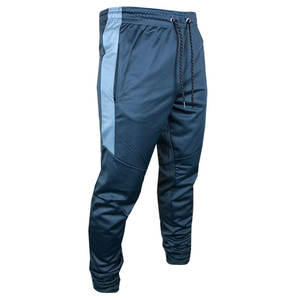 Chándal ligero de poliéster 100% para hombre, ropa de calle transpirable de manga larga con cremallera - Product Image 4