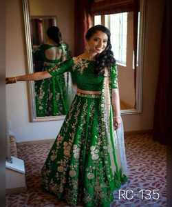 Fancy rayón seda bordado piedra trabajo lehenga choli con dupatta ropa de boda precio al por mayor Ropa Étnica Surat ApparelGarment - Product Image 3