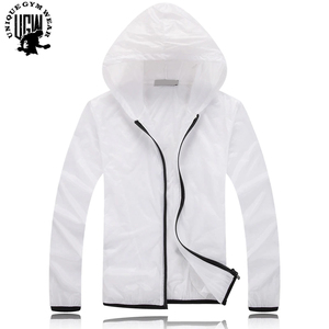 UNIQUE GYM WEAR Veste coupe-vent à capuche pour homme, hiver, coupe ajustée, imperméable, coupe-vent, séchage rapide, tissu polyester/coton - Product Image 2