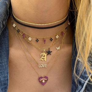 Collier pendentif cœur œil du diable rose ajouré, bijou mignon et charmant pour petite amie - Product Image 1